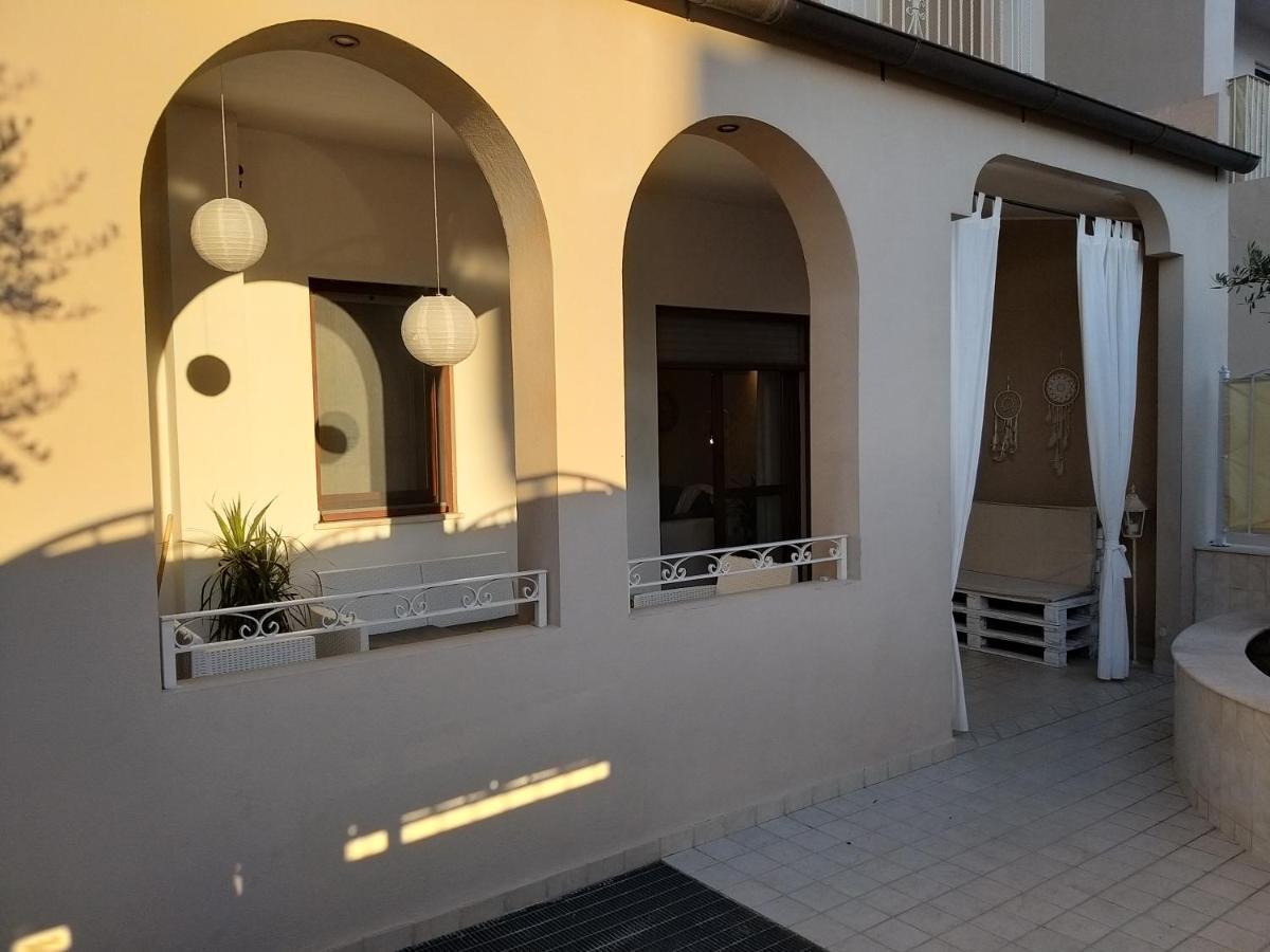 Sophia' S House Appartamento Quartello 콰르투 산텔레나 외부 사진